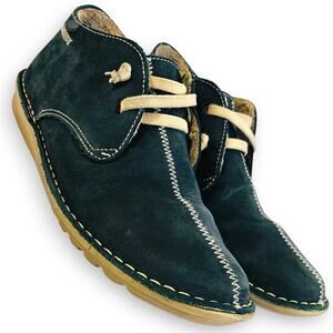 OnFoot Womens 8 Chukka Sneaker Safari Green Suede Faux Fur Lining Ultraflex